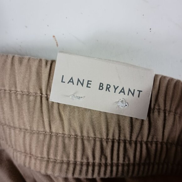 Lane Bryant Chino Pants Pull On Womens 24 44x27 Khaki Tapered Leg Athleisure - Picture 10 of 10